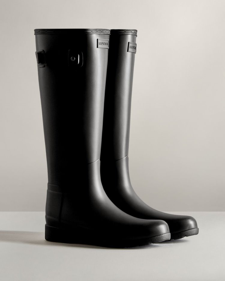 Black Women's Hunter Refined Tall Rain Boot Tall Rain Boots South Africa | RMT7M75