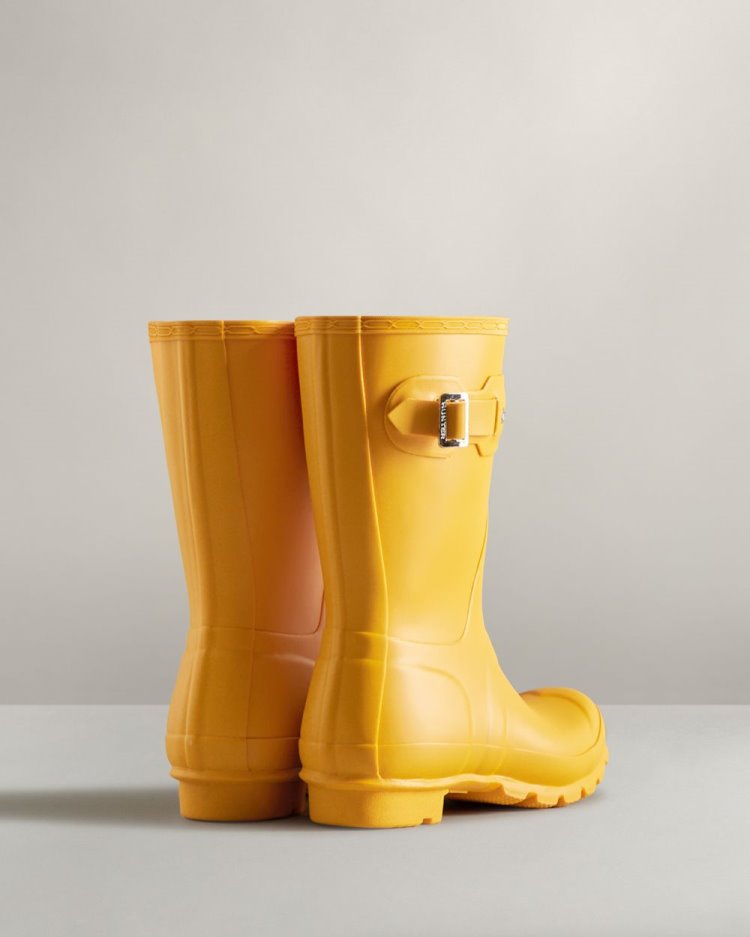 Yellow Women's Hunter Original Short Rain Boot Short Rain Boots South Africa | BE4JHML